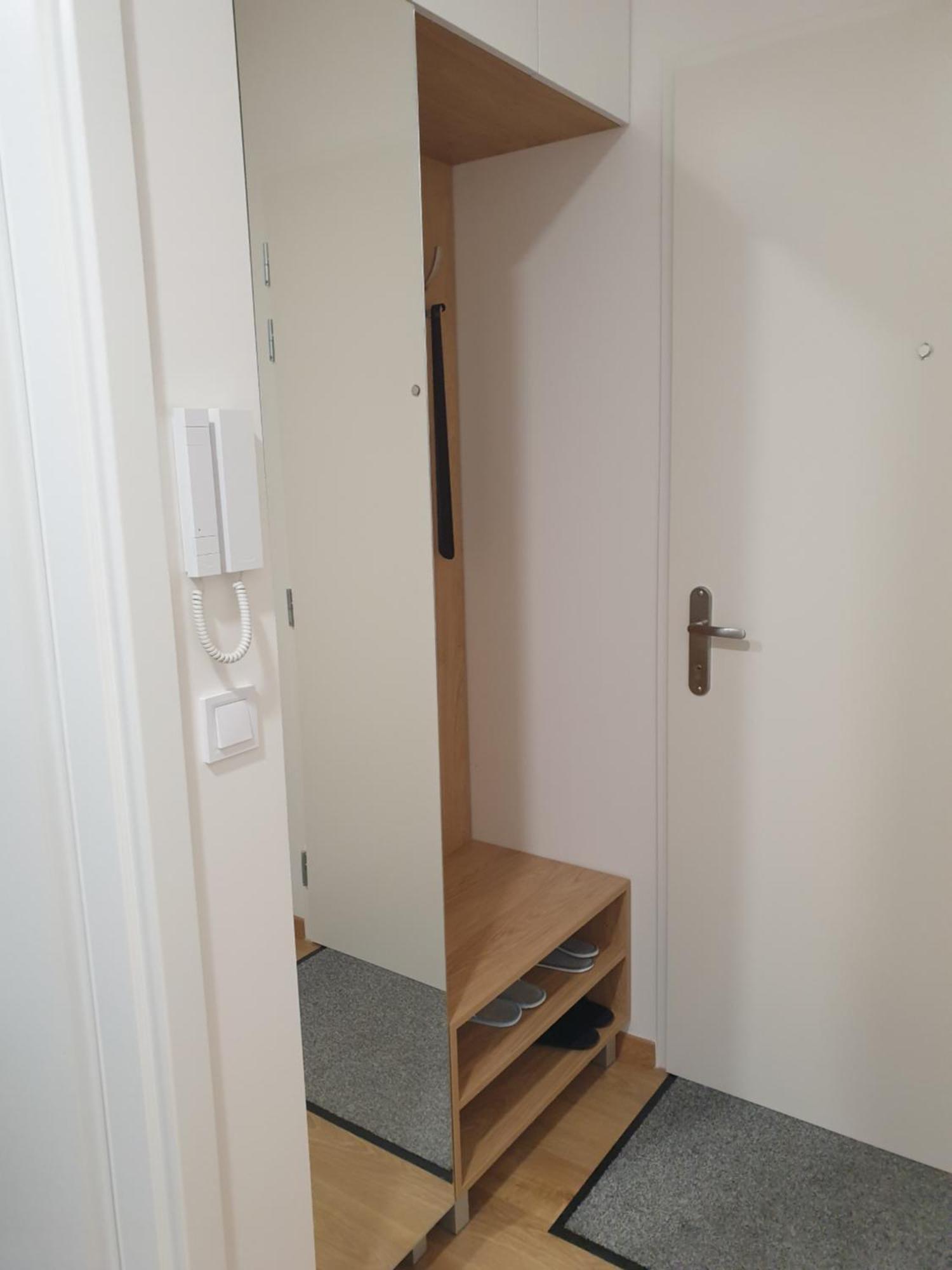 As Apartman Bella S Loggiou A Bezplatnym Vnutornym Parkovanim Lägenhet Košice Exteriör bild